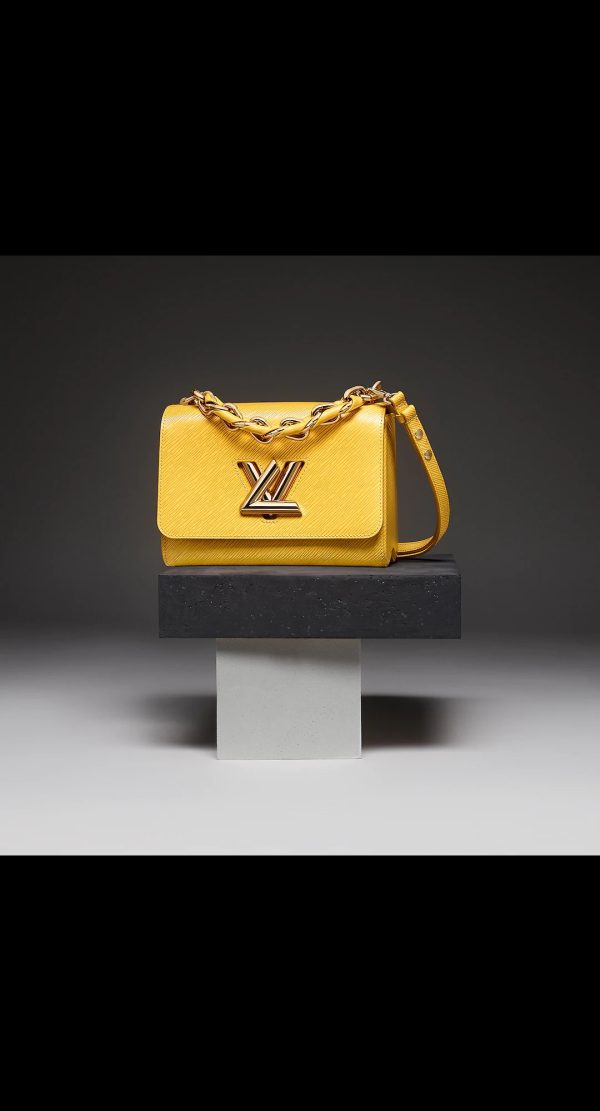 twist medium handbag