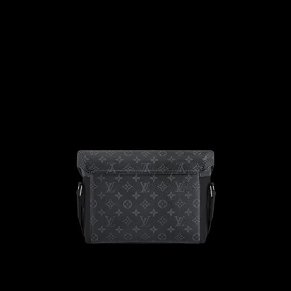 voyager small messenger bag m40511